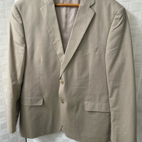 Saddlebred Tan Sport Coat with Classic Tailoring - Picture 1 of 6